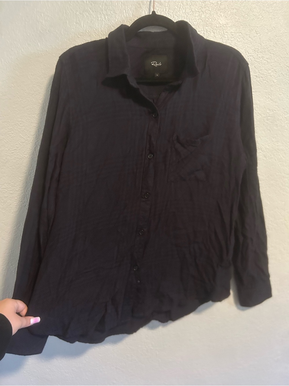 Rails button up